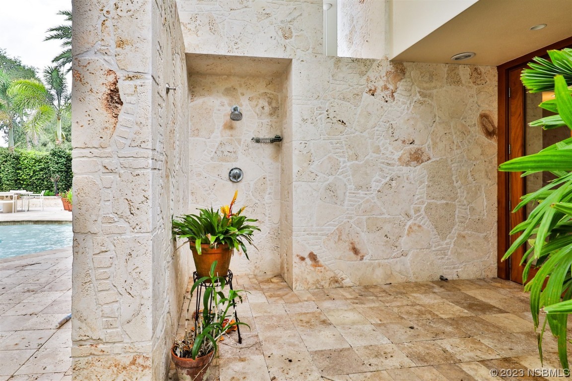 1006 South Riverside Drive Edgewater, FL 32132 - Photo 21 of 75