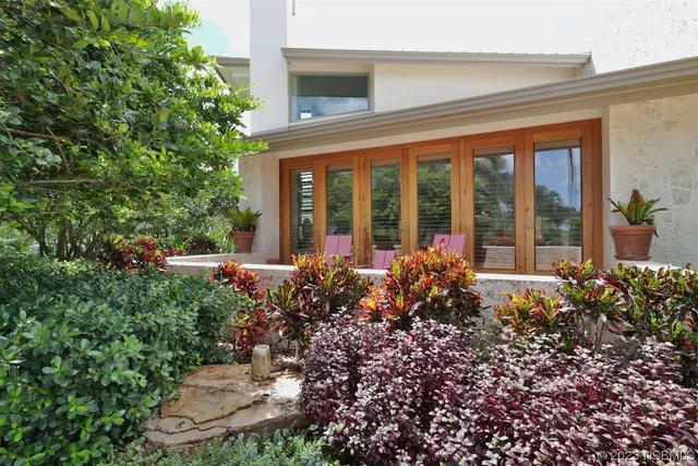 $4,900,000 | 1006 South Riverside Drive, Edgewater, FL 32132