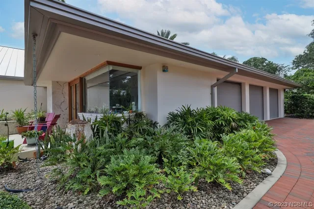 $4,900,000 | 1006 South Riverside Drive, Edgewater, FL 32132