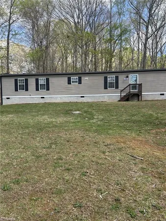 $162,500 | 130 Renee Drive, Thomasville, NC 27360