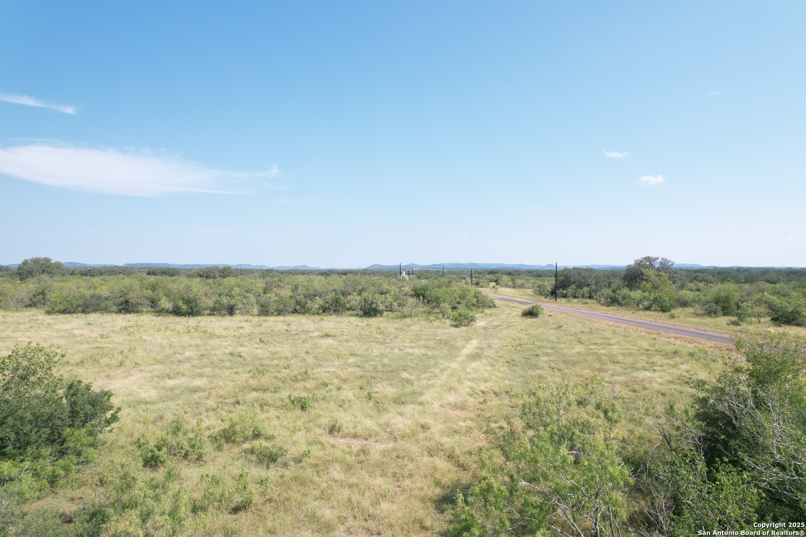33 Utopia Forest D'Hanis, TX 78850 - Photo 4 of 19 a view of an ocean and mountain