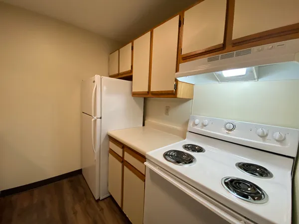 $1,652 | 121 Eastern Avenue, Unit 104, Manchester, NH 03104