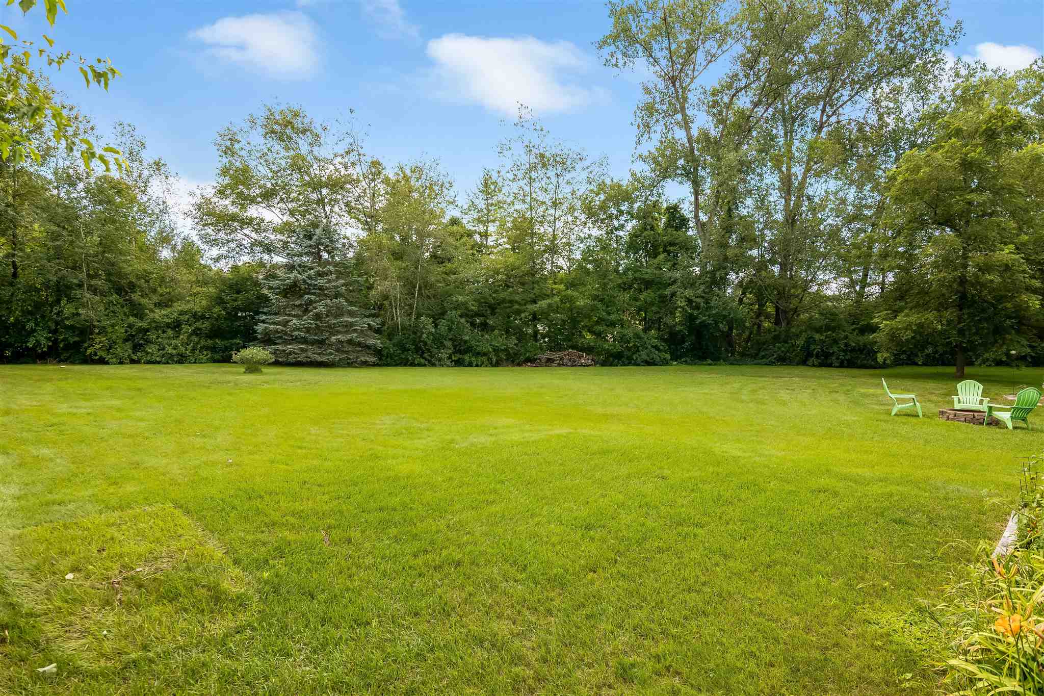 51 Fastnet Circle Colchester, VT 05446 - Photo 7 of 40