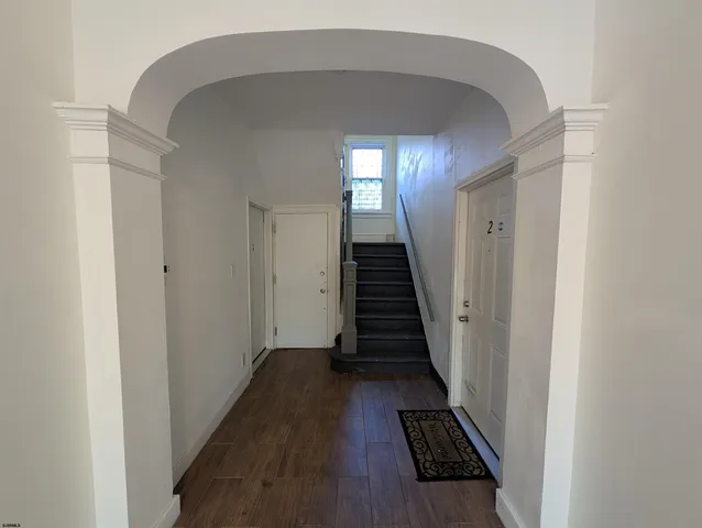 $1,450 | 105 South Albion Place, Unit 2, Atlantic City, NJ 08401