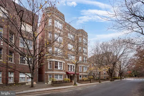 $170,000 | 1820 Clydesdale Place Northwest, Unit 411, Washington, DC 20009