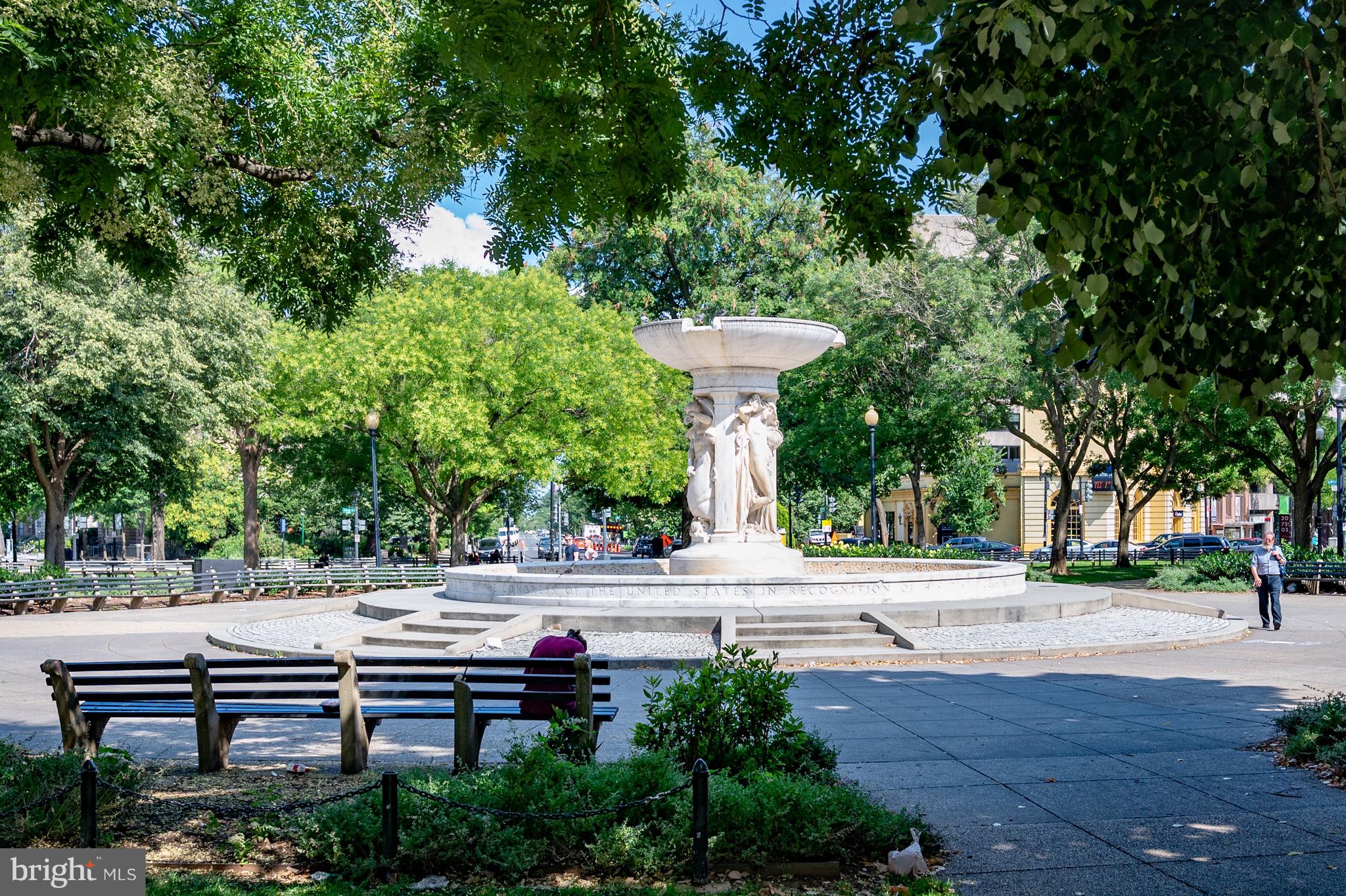 1820 Clydesdale Place Northwest, Unit 411 Washington, DC 20009 - Photo 29 of 33 a view of a bench in a yard