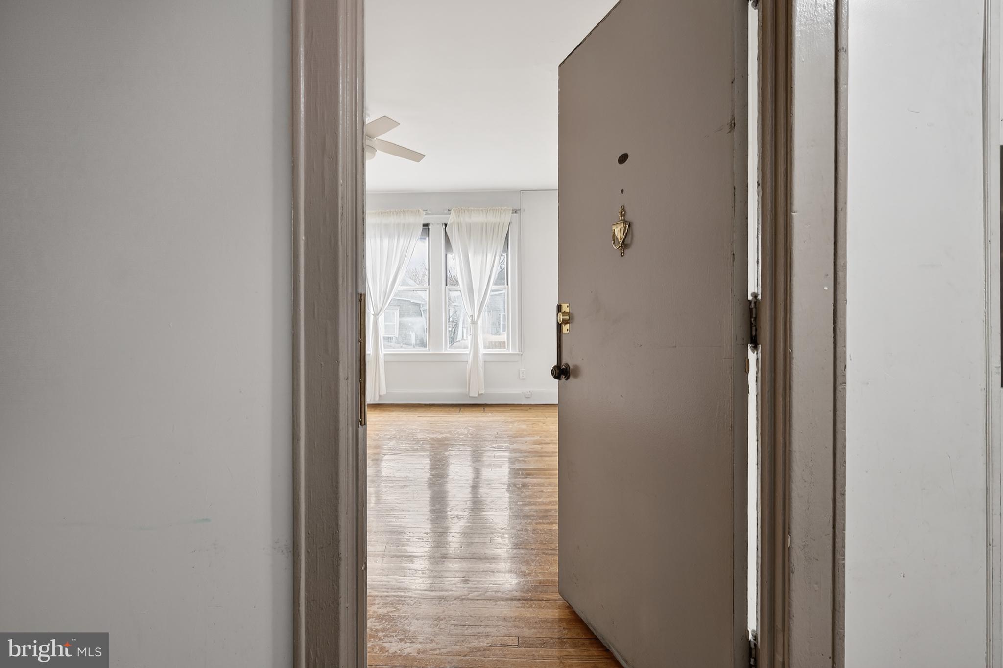 1820 Clydesdale Place Northwest, Unit 411 Washington, DC 20009 - Photo 4 of 33 a view of an empty room