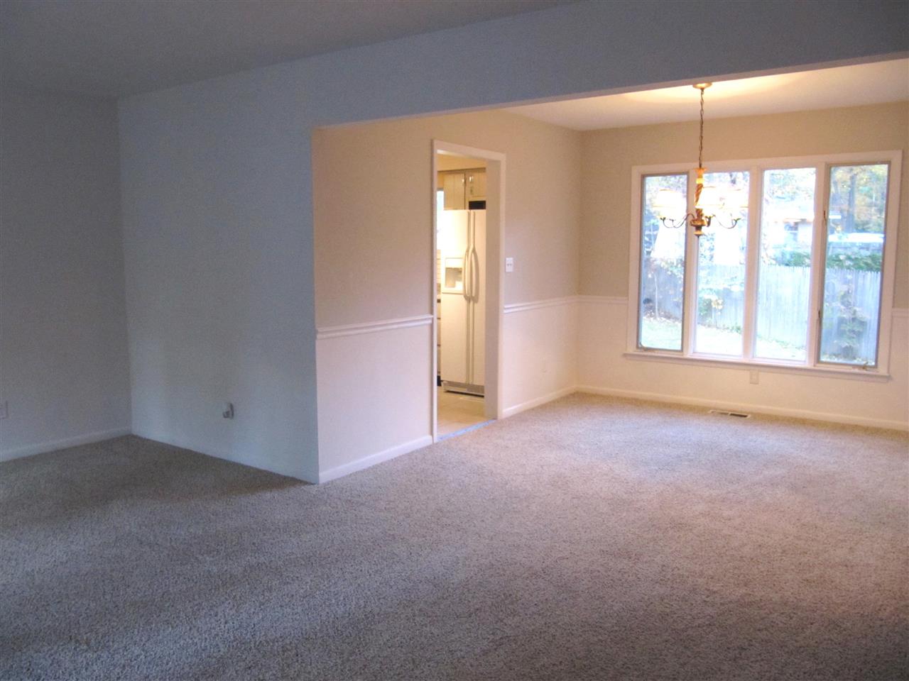 5808 Rosedale Drive Fort Wayne, IN 46804 - Photo 3 of 26 Gallery Image 3