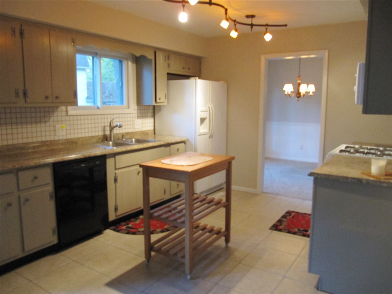 5808 Rosedale Drive Fort Wayne, IN 46804 - Photo 5 of 26 Gallery Image 5