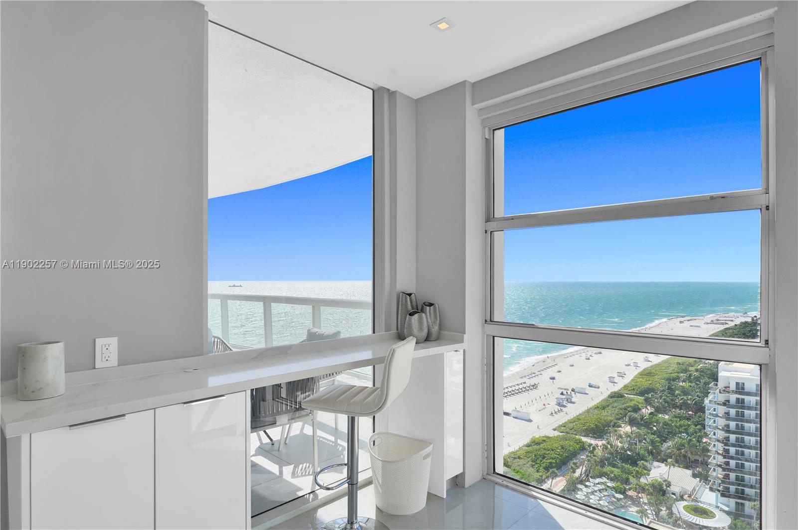 4201 Collins Avenue, Unit 2101 Miami Beach, FL 33140 - Photo 6 of 50 a view of an empty room and window
