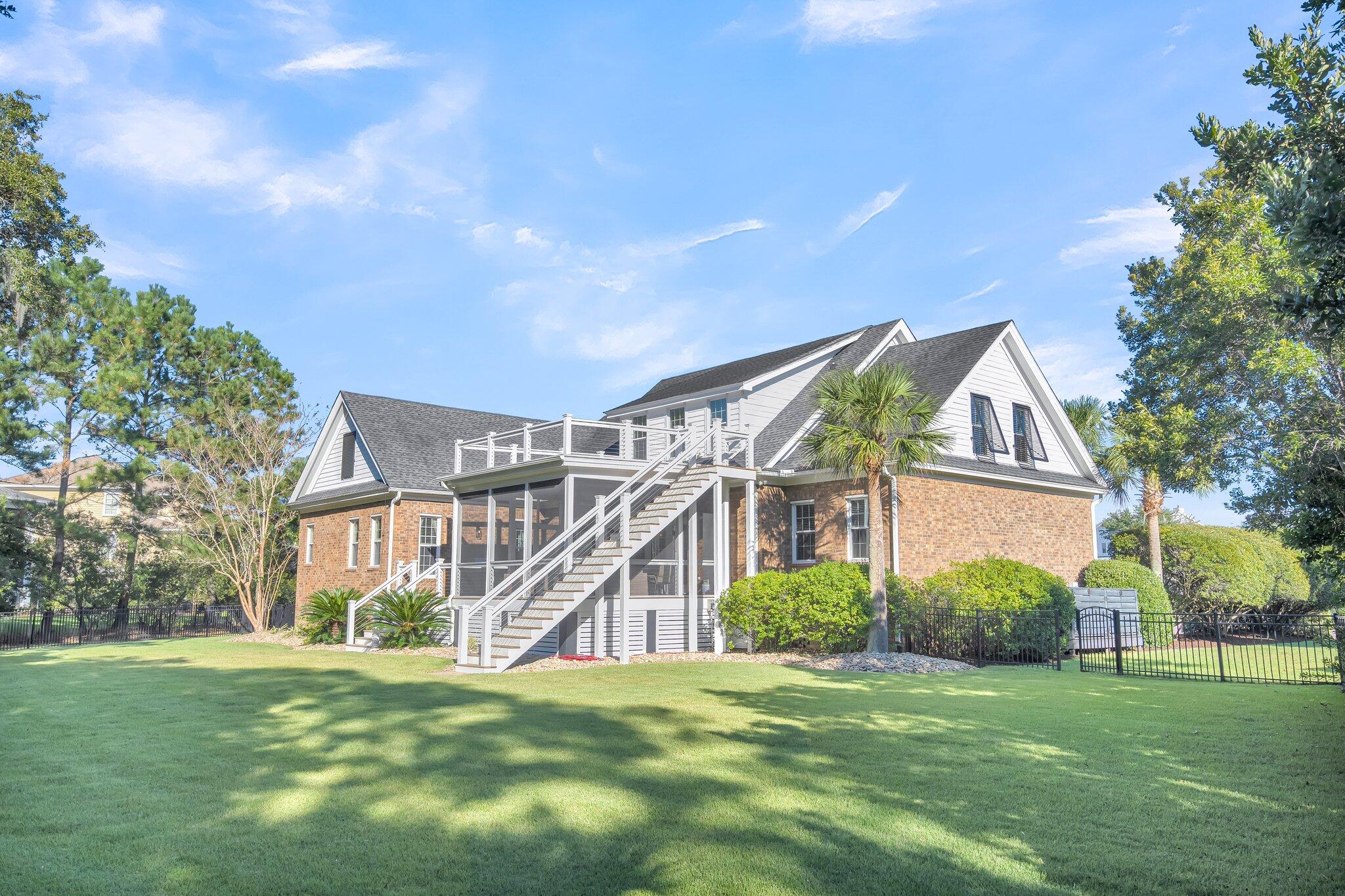 1000 Rivershore Road Charleston, SC 29492 - Photo 51 of 65 Second Floor viewing Deck