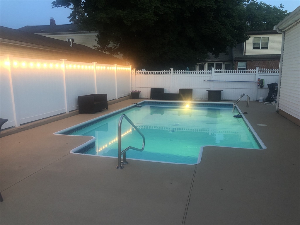 3 Girard Road Stoneham, MA 02180 - Photo 5 of 41 Gallery Image 5