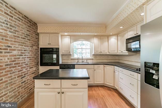 $785,000 | 457 Coldstream Drive, Berwyn, PA 19312