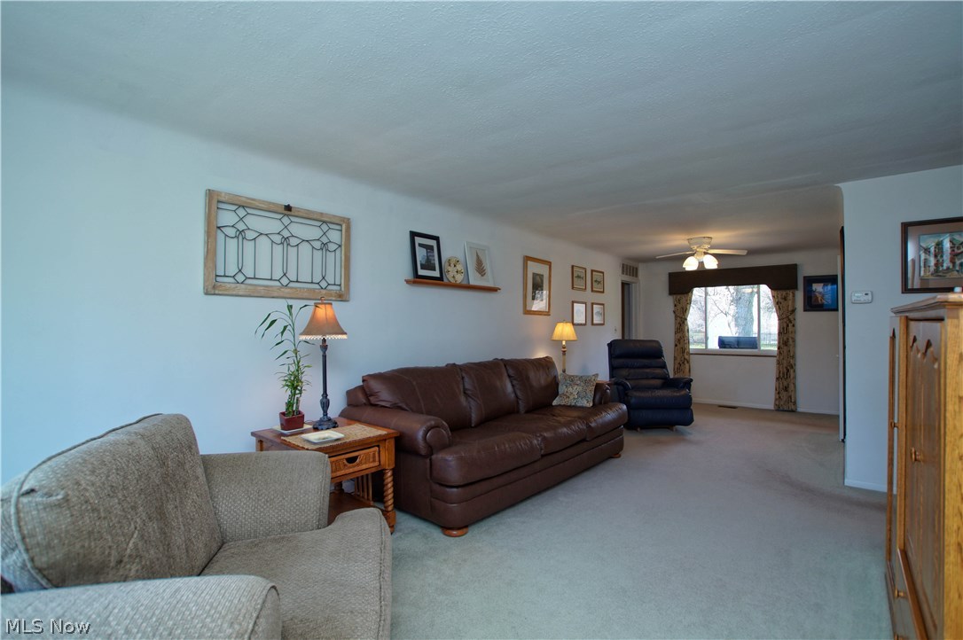 470 Harris Road Cleveland, OH 44143 - Photo 3 of 23 Gallery Image 3