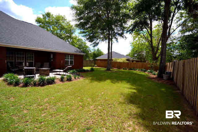 1640 Augusta Drive West Mobile, AL 36695 - Photo 22 of 25 Beautiful fenced backyard.