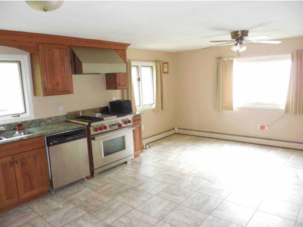3 Sanborn Road Derry, NH 03038 - Photo 7 of 22