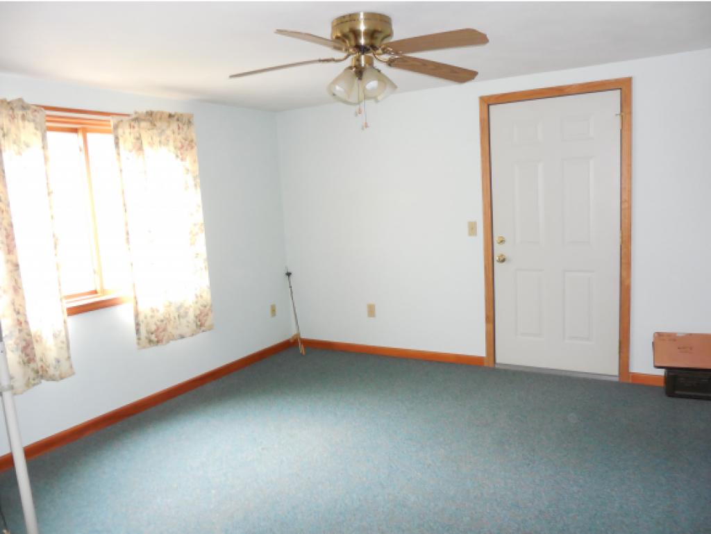 3 Sanborn Road Derry, NH 03038 - Photo 8 of 22