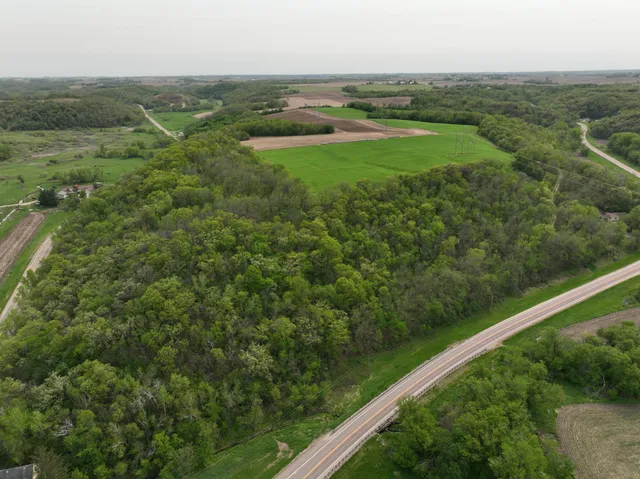 $595,000 | 111 Highway 19, Northfield, MN 55057