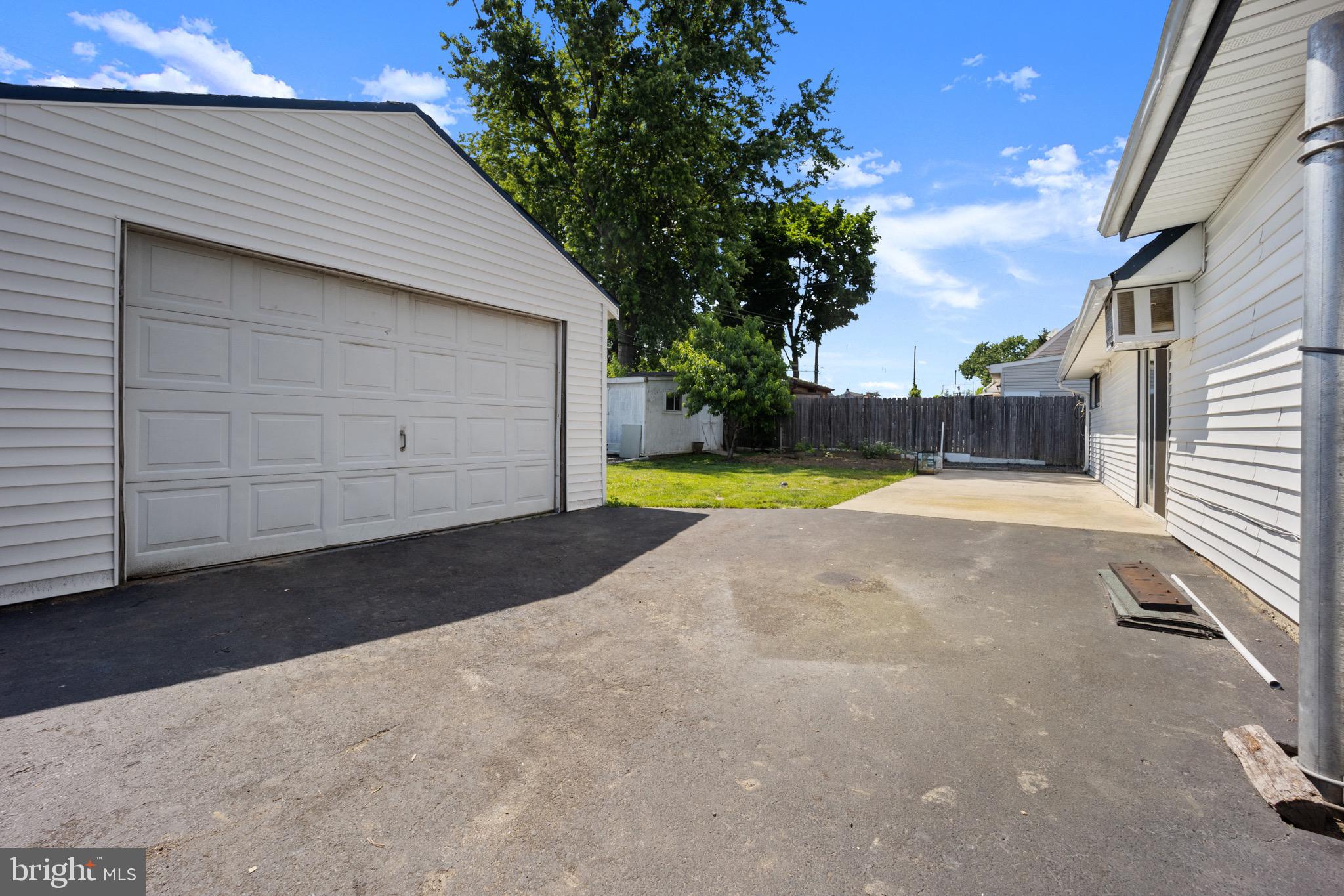19 Granite Road Levittown, PA 19057 - Photo 34 of 37