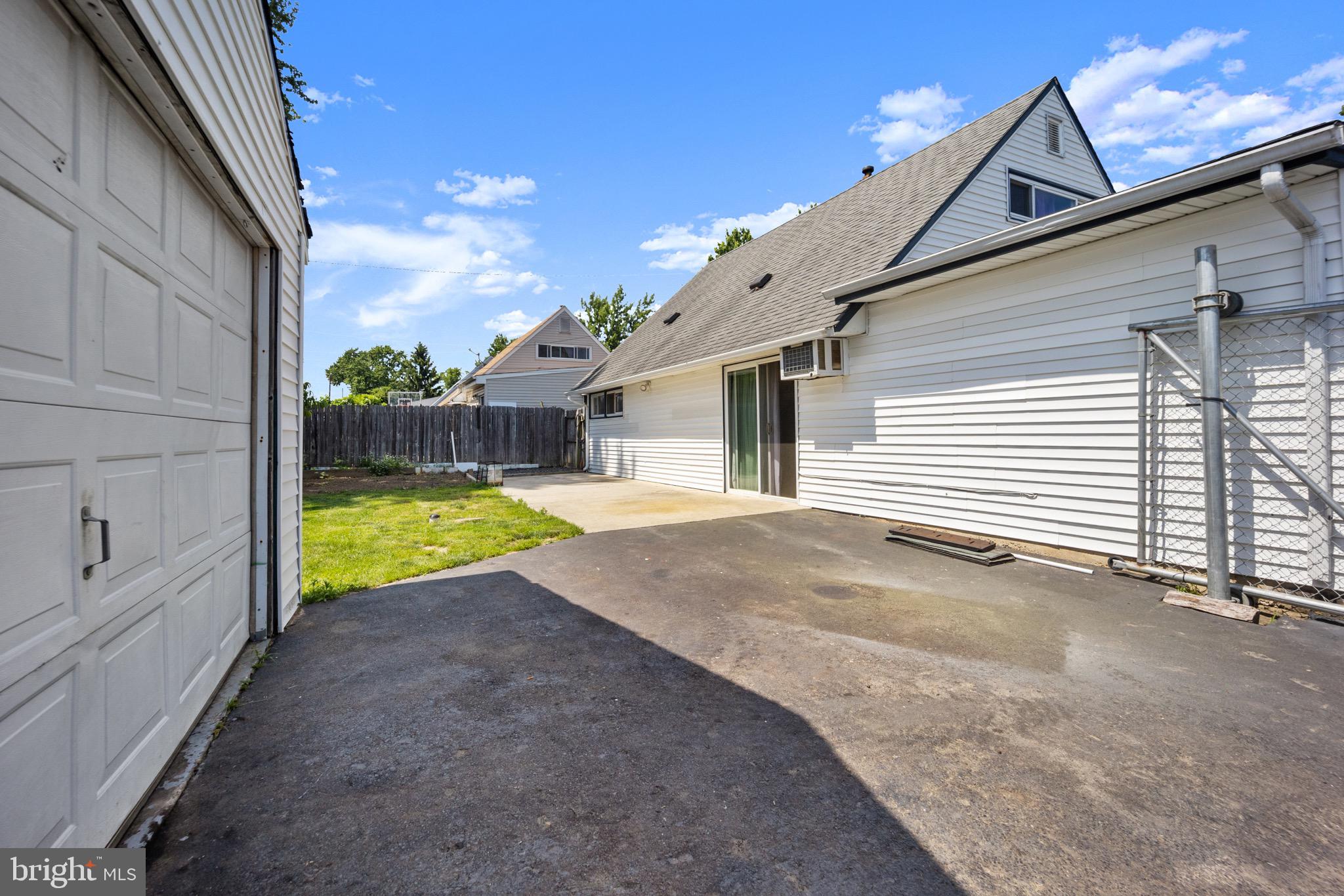 19 Granite Road Levittown, PA 19057 - Photo 35 of 37