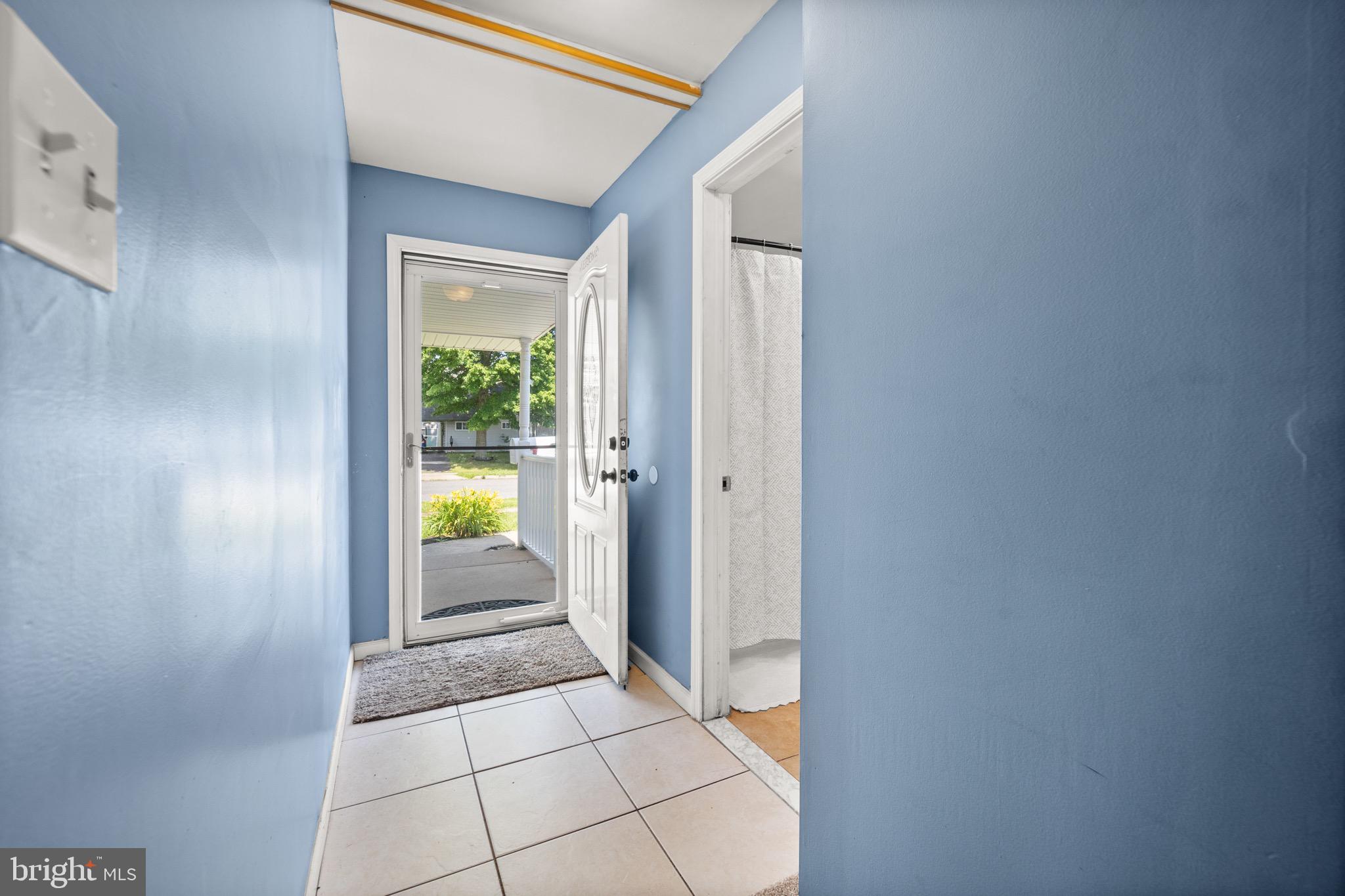 19 Granite Road Levittown, PA 19057 - Photo 5 of 37