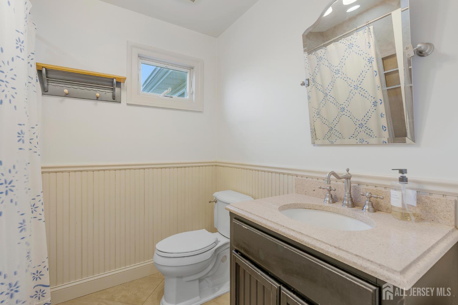 8 Hooker Avenue Middlesex, NJ 08846 - Photo 10 of 22