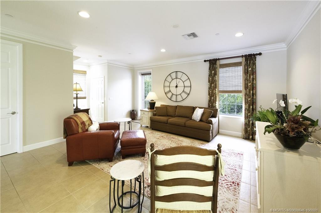 532 Southwest Akron Avenue Stuart, FL 34994 - Photo 21 of 46 Gallery Image 21