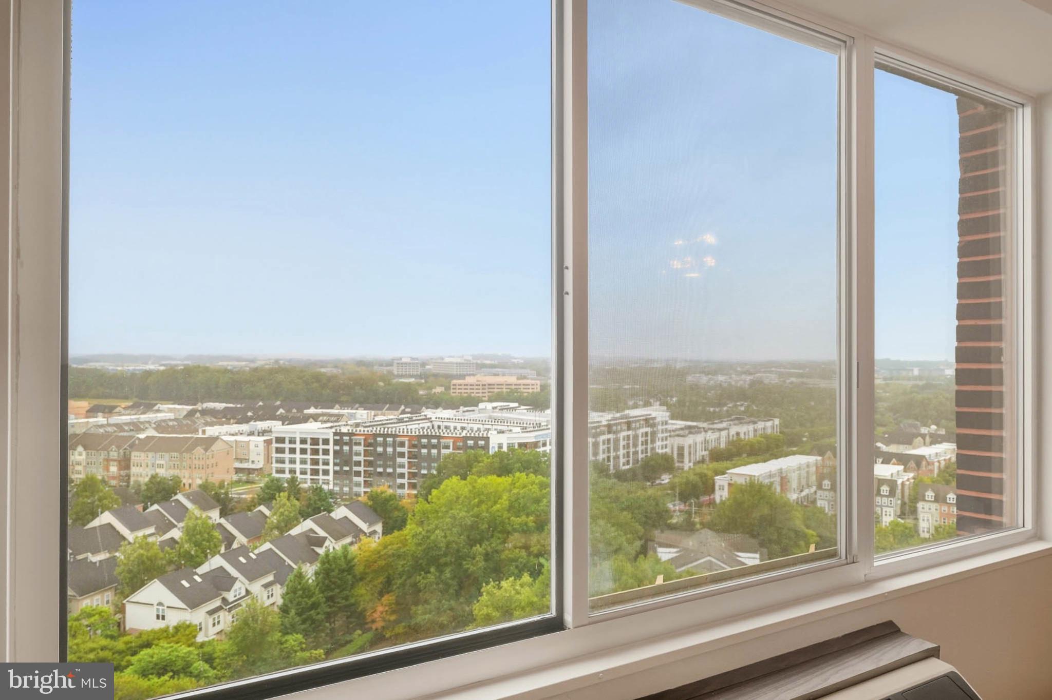 9701 Fields Road, Unit 1705 Gaithersburg, MD 20878 - Photo 19 of 28 Gallery Image 19