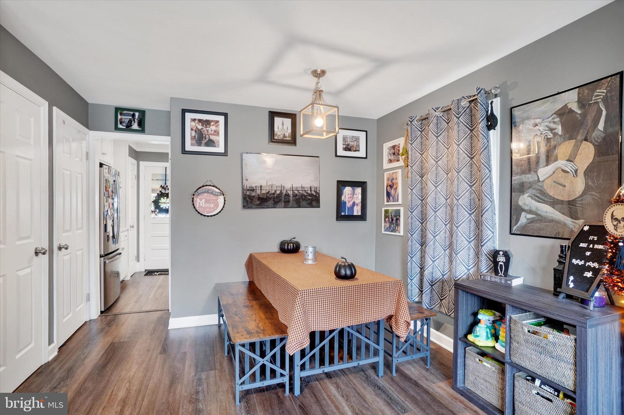 408 Diller Road Hanover, PA 17331 - Photo 7 of 29 Dining