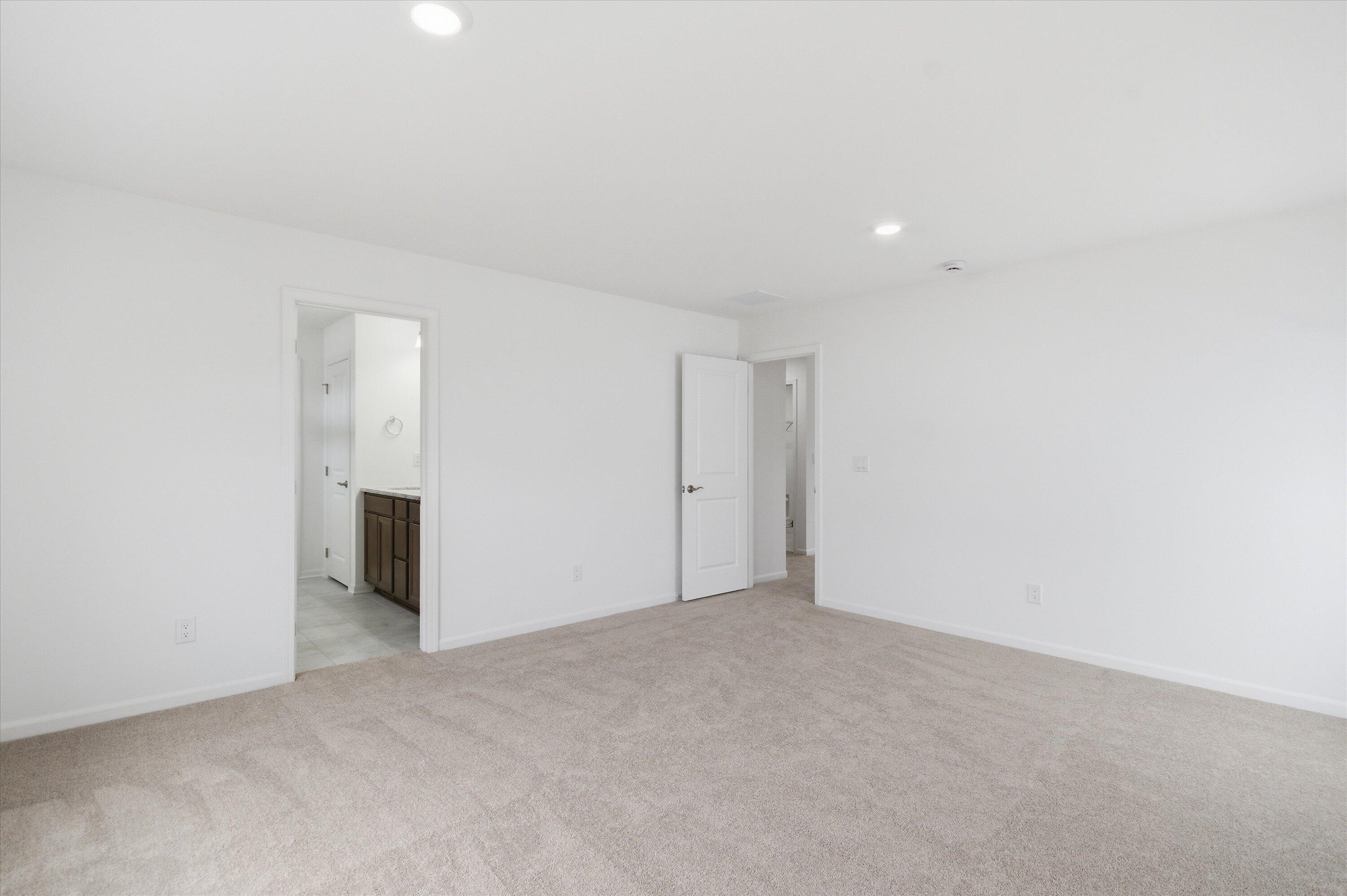 709 Risdon Trail South Saline, MI 48176 - Photo 23 of 35 25-25