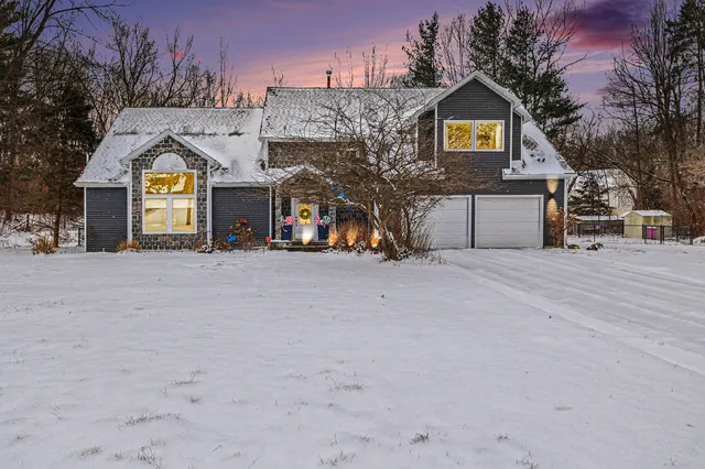 $419,900 | 112 Old Lantern Trail, Battle Creek, MI 49017