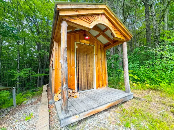 $485,000 | 3 Old County Road, Athens, VT 05143