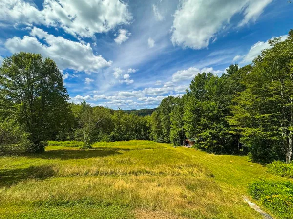 $485,000 | 3 Old County Road, Athens, VT 05143