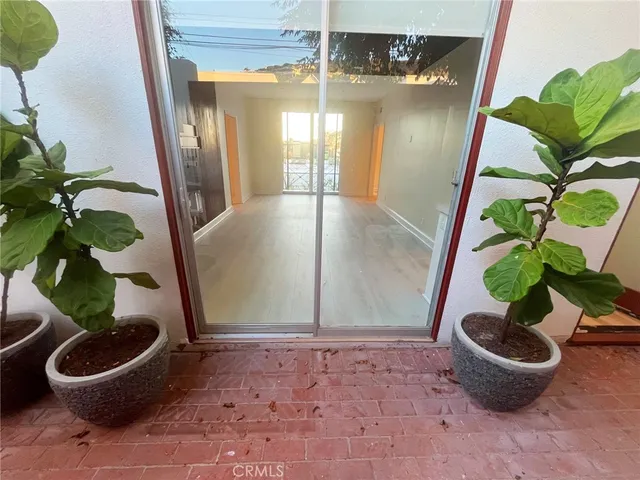 $6,500 | 1220 North Coast Highway, Laguna Beach, CA 92651