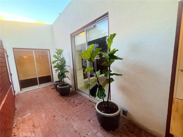 $6,500 | 1220 North Coast Highway, Laguna Beach, CA 92651