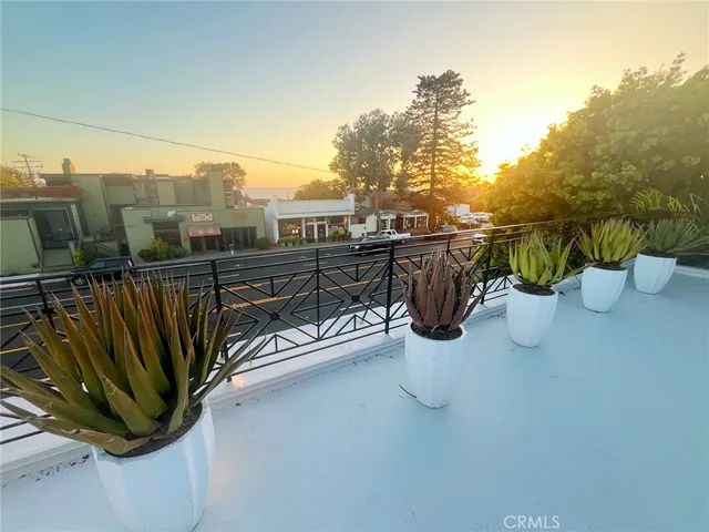 $6,500 | 1220 North Coast Highway, Laguna Beach, CA 92651