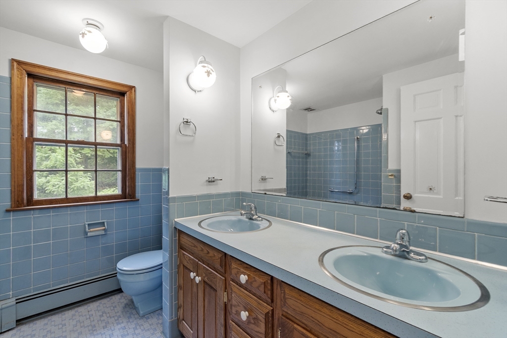 60 Morrison Road West Wakefield, MA 01880 - Photo 27 of 33