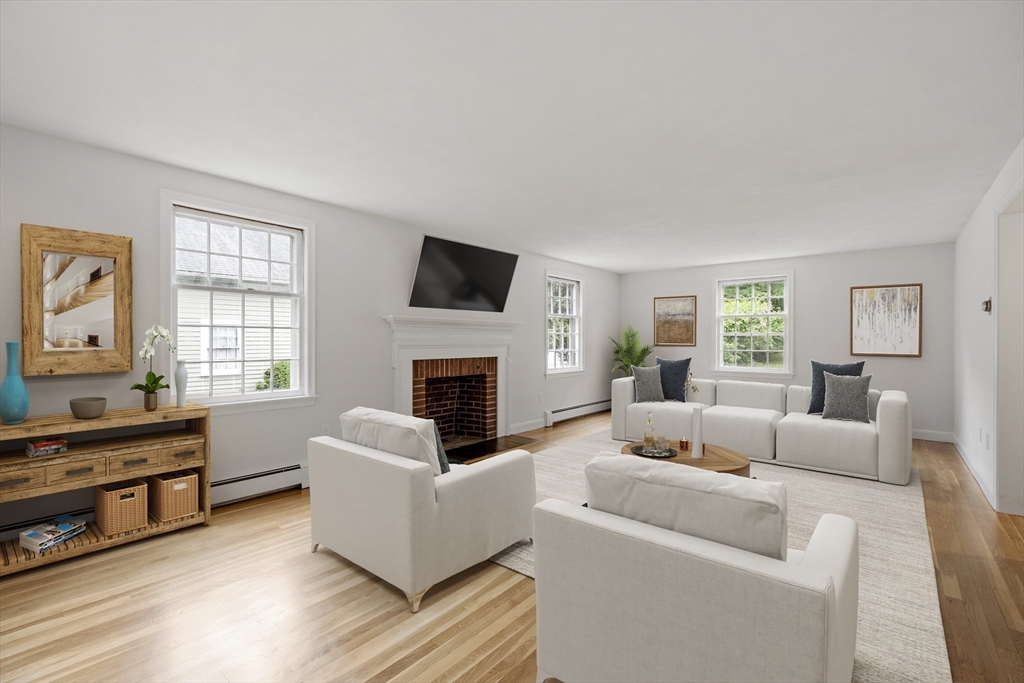 60 Morrison Road West Wakefield, MA 01880 - Photo 5 of 33