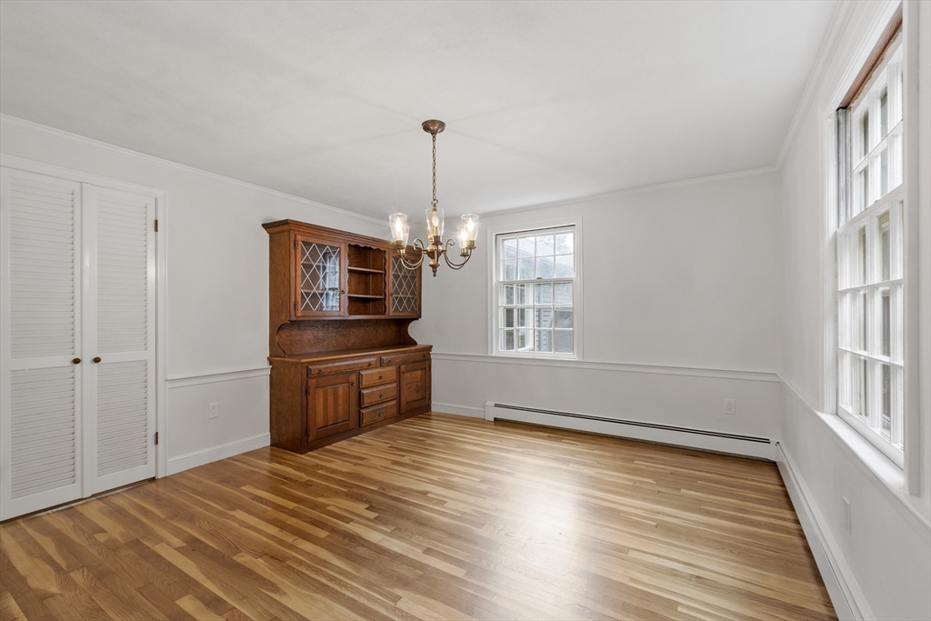 60 Morrison Road West Wakefield, MA 01880 - Photo 7 of 33