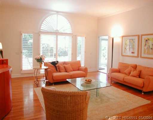 36 South River Road Stuart, FL 34996 - Photo 2 of 8 Living Room.