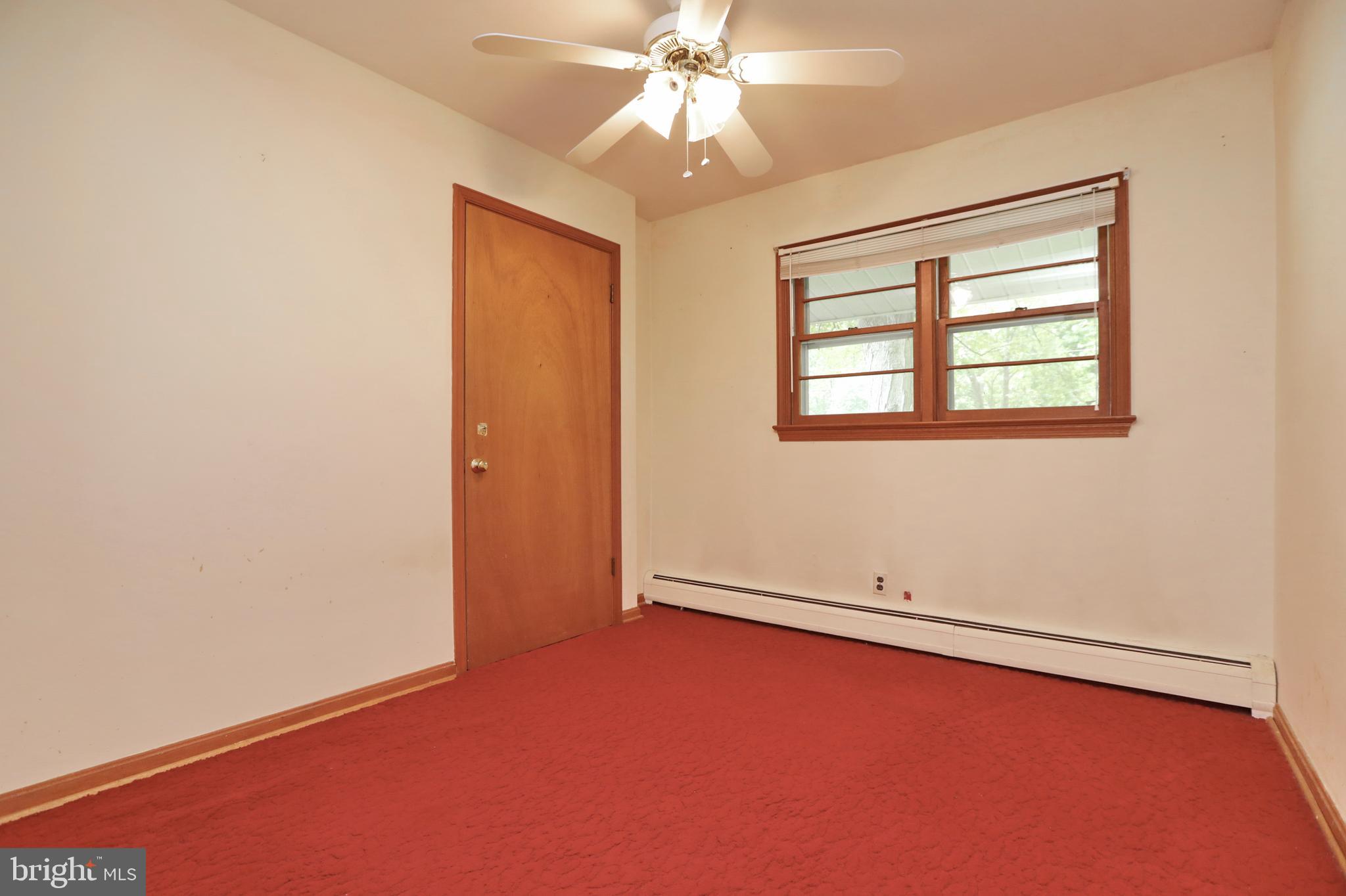 10901 Cross Rd Trail Brandywine, MD 20613 - Photo 32 of 50 Bedroom #3 with Ceiling Fan