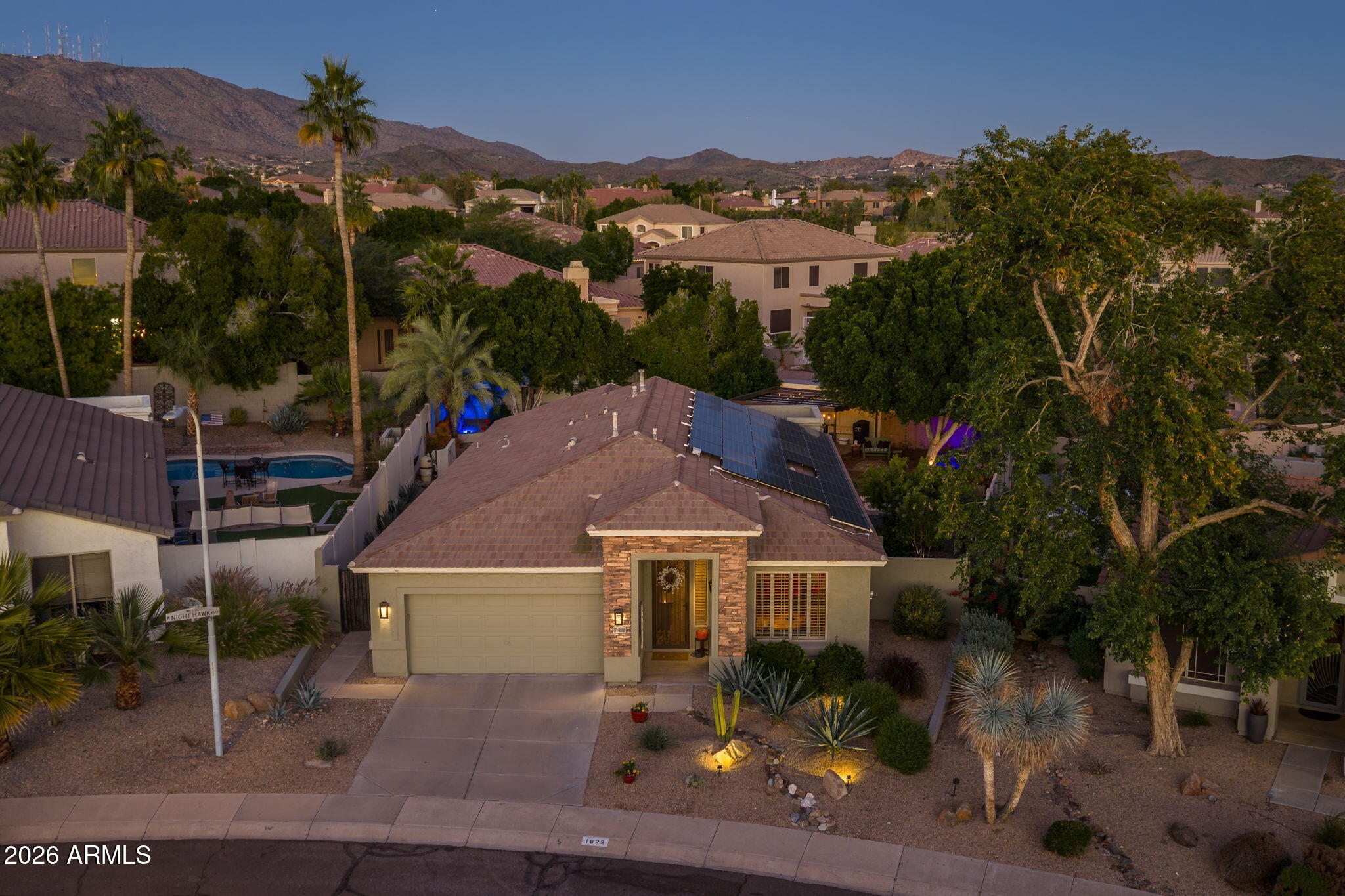 1622 West Nighthawk Way Phoenix, AZ 85045 - Photo 8 of 70 Freshly Painted Hue in 2024