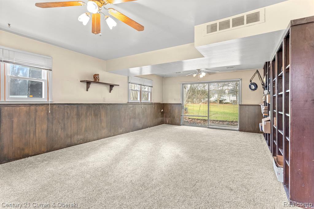 5418 Calkins Road Flint, MI 48532 - Photo 9 of 28