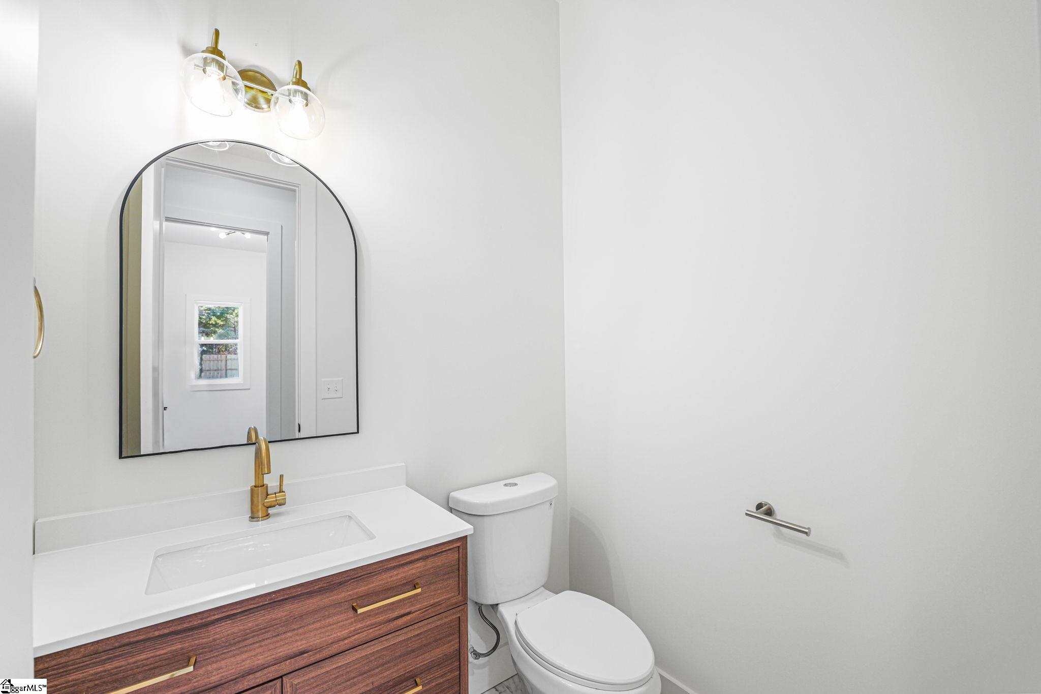 508 Barnett Road Greer, SC 29651 - Photo 24 of 48 Gallery Image 24