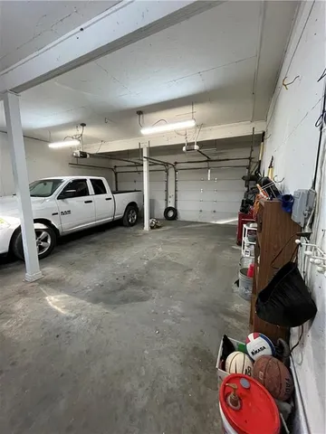 $475,000 | 1276 2200th Street, Iola, KS 66749