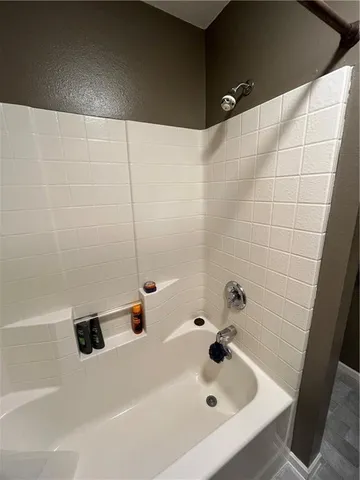 $475,000 | 1276 2200th Street, Iola, KS 66749