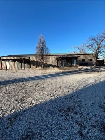 $475,000 | 1276 2200th Street, Iola, KS 66749