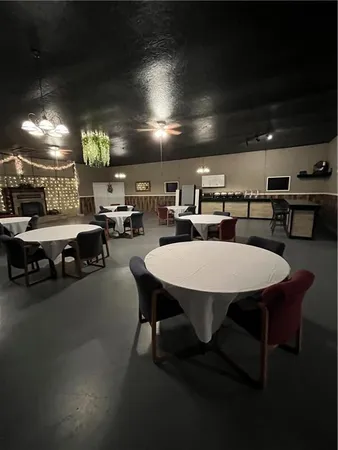 $475,000 | 1276 2200th Street, Iola, KS 66749