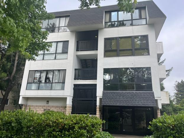 2632 Warring Street, Unit 2 Berkeley, CA 94704 - Photo 1 of 14
