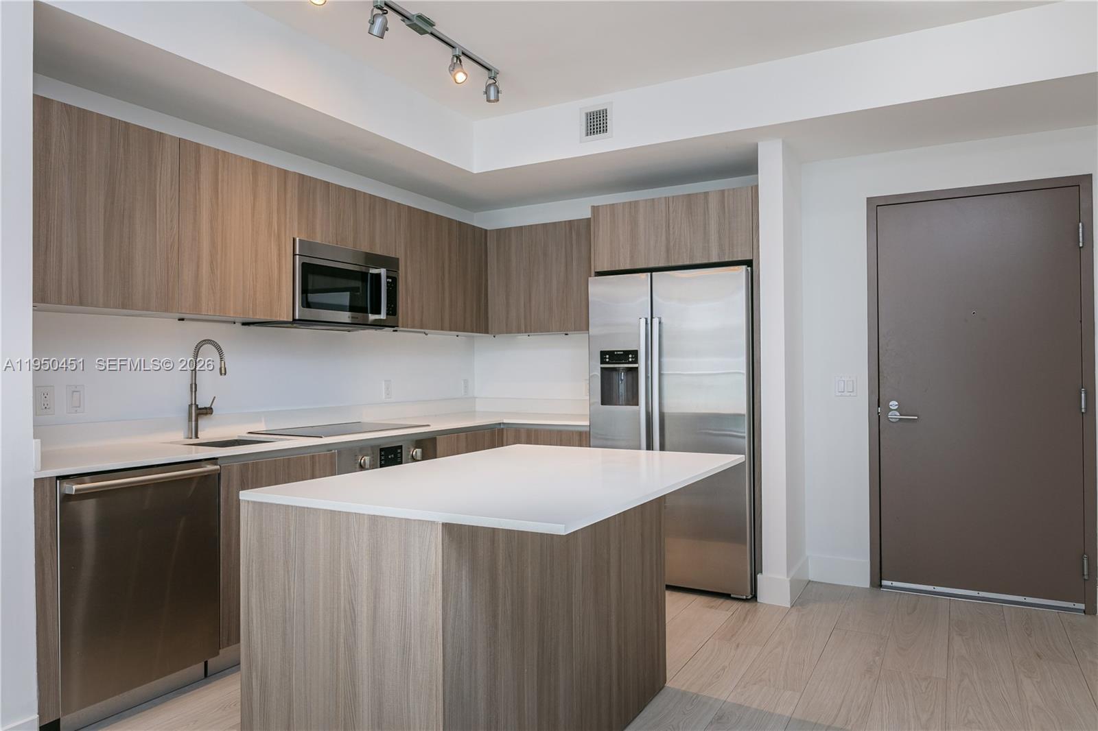 201 Southwest 17th Road, Unit 303 Miami, FL 33129 - Photo 3 of 35